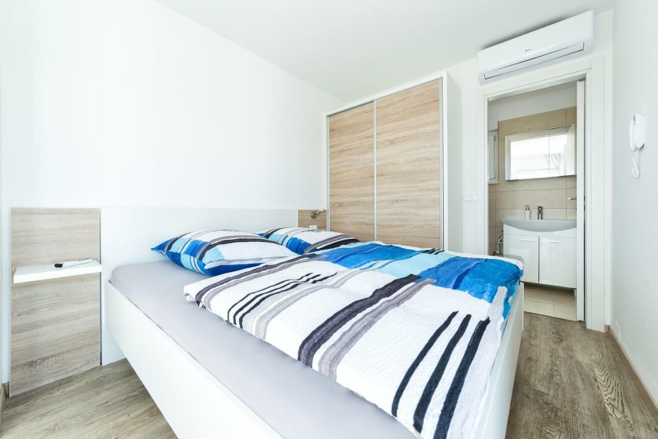 Kuca Buzov - Holiday House In Croatia Srima Esterno foto